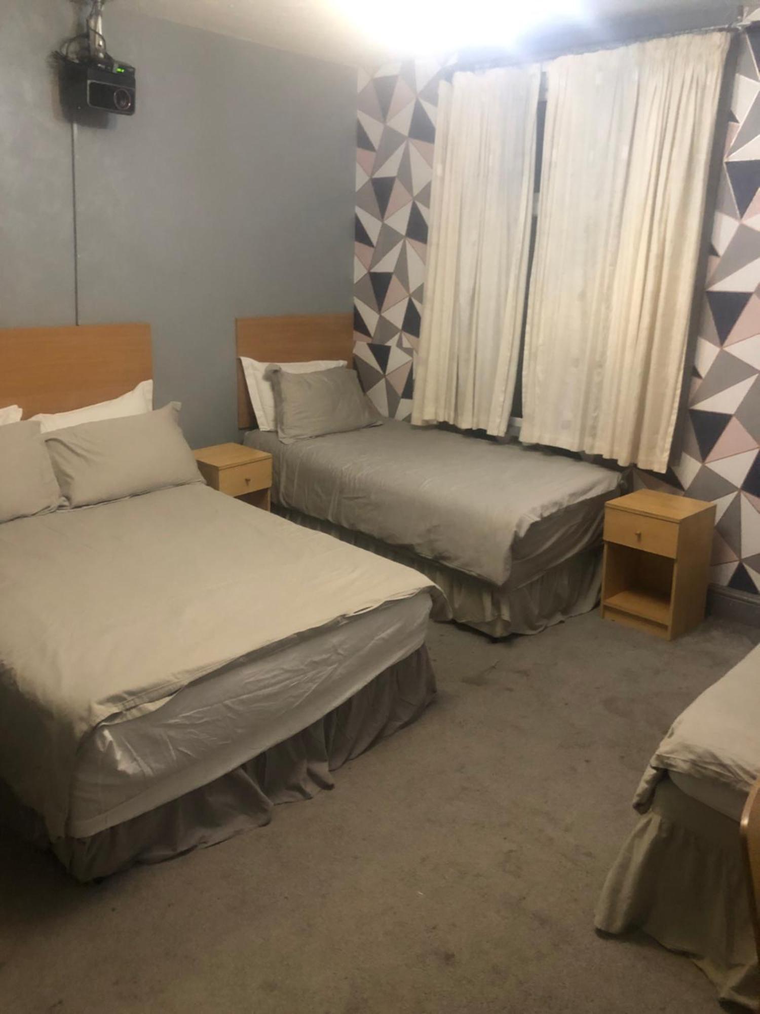 Chaplins Hotel Blackpool Kültér fotó